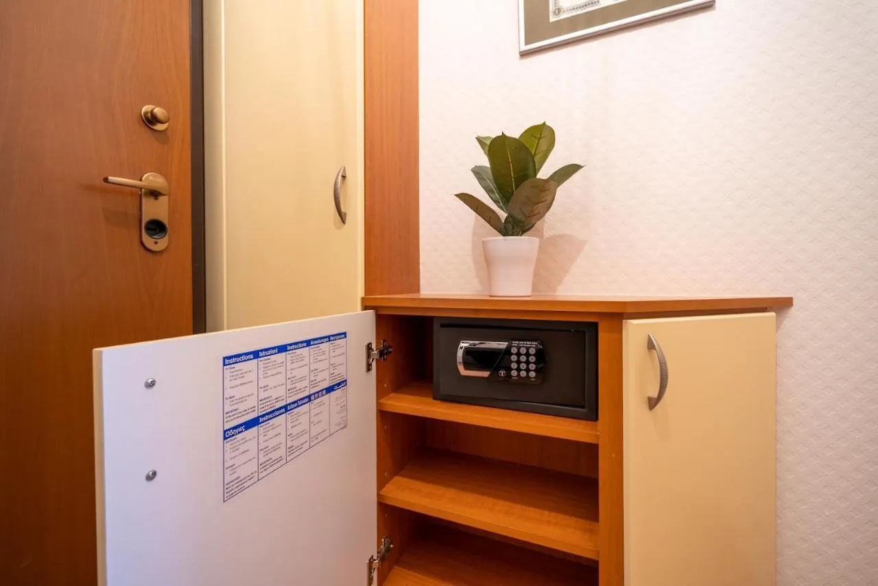 Apartment Romantic Studio Secret Garden Budapest Hungary