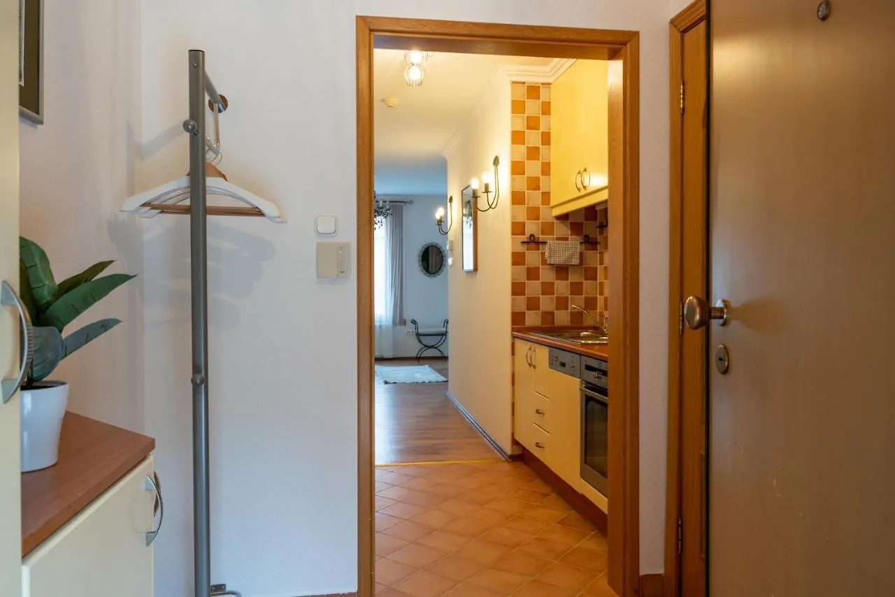 Apartment Romantic Studio Secret Garden Budapest
